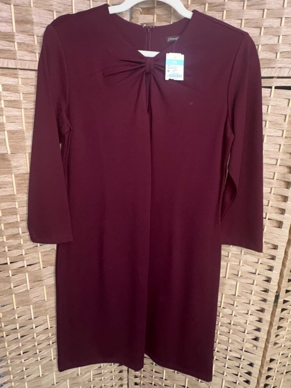 NEW W/ TAGS J. McLaughlin Isabel 3/4 Sleeve Knot Front size M Burgundy Ponte